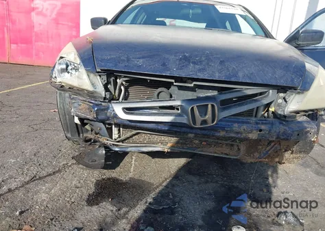 2004 Honda Accord 3.0 Ex z USA, uszkodzony, nr VIN 1HGCM66554A072756